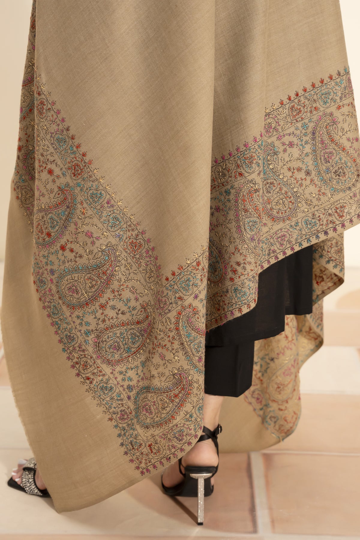Royale Pashmina Shawl-Beige