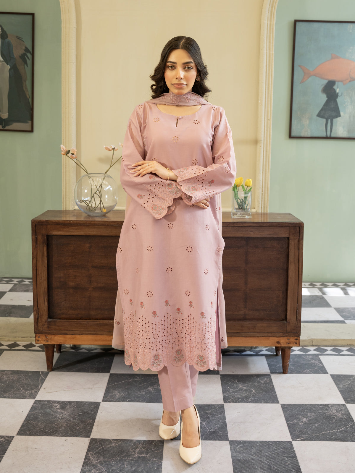 Tea Rose Embroidered Lawn 3pc Suit