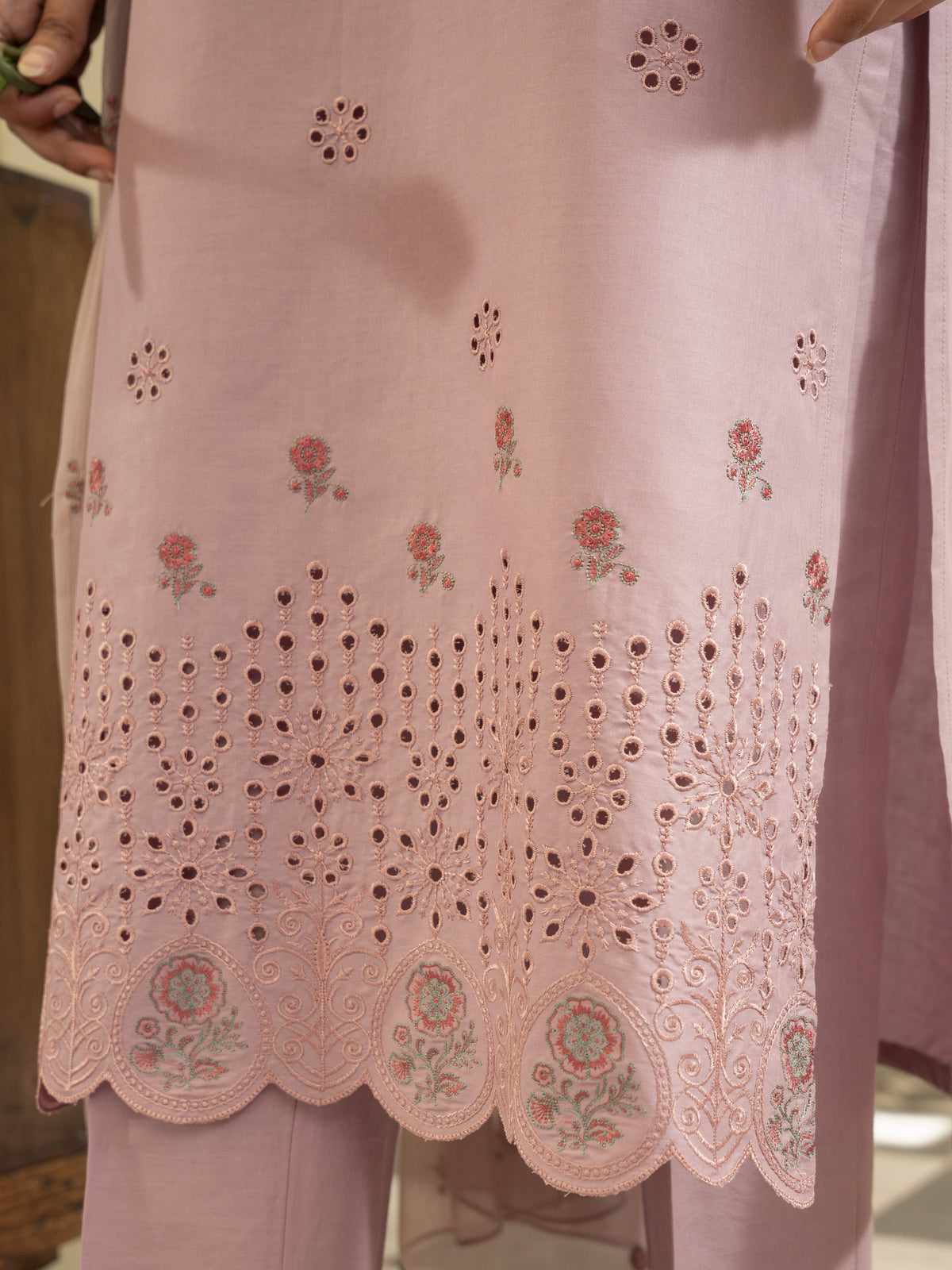 Tea Rose Embroidered Lawn 3pc Suit