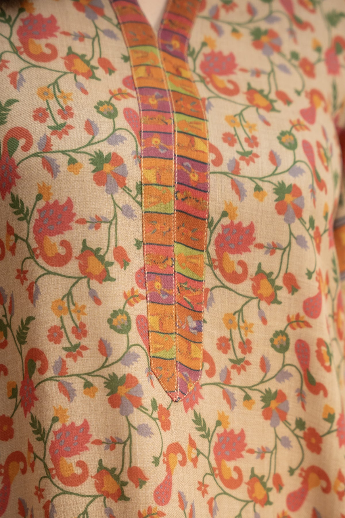 Darbar-e-Mughal Pashmina Wool Kaftan Set (with trouser)