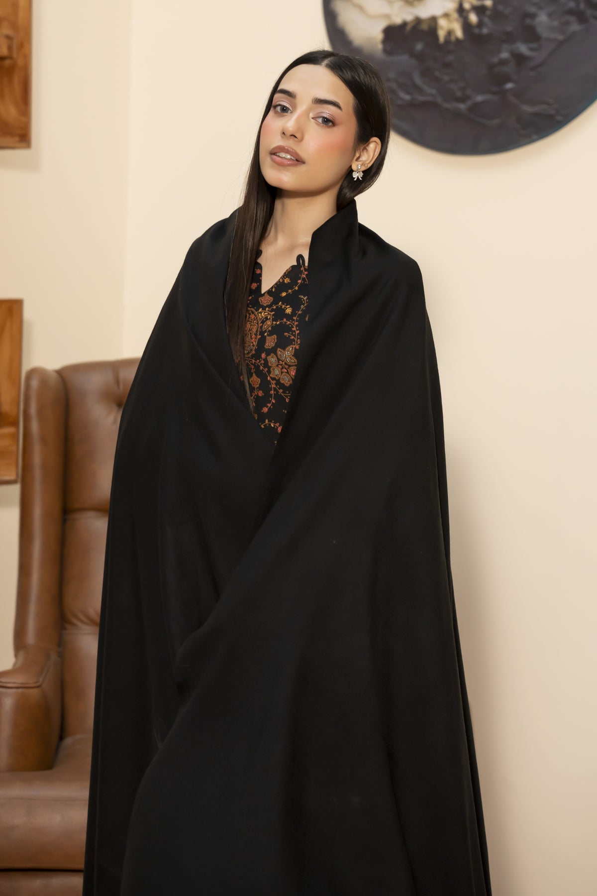 Plain Pashmina Wool Shawl- Black