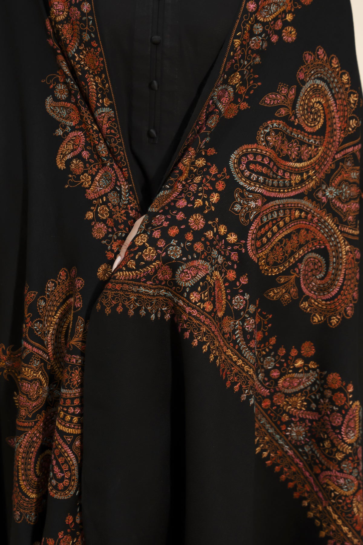 Kashmiri Pashmina Shawl-Black