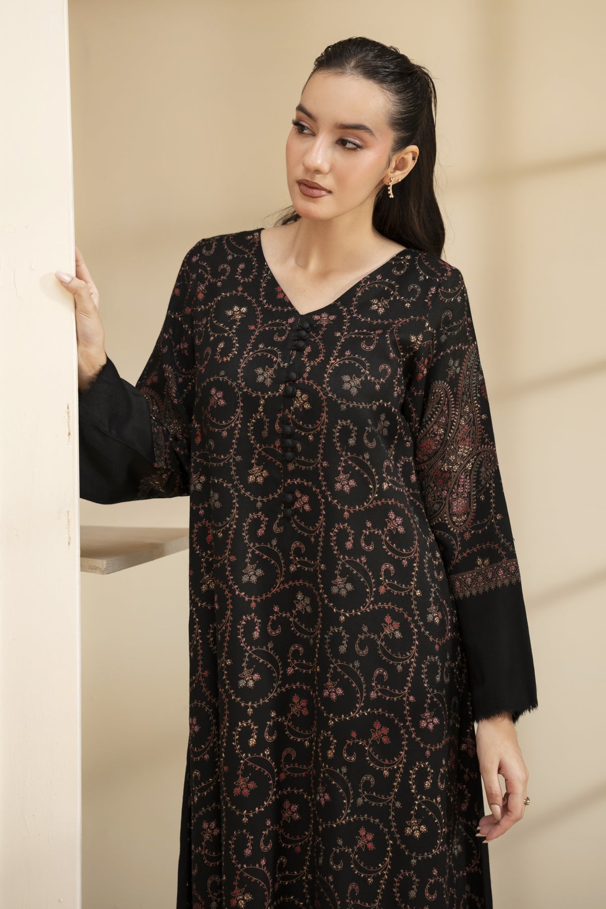 Black Hand Embroidered Pashmina Wool Kaftan Set (with trouser)