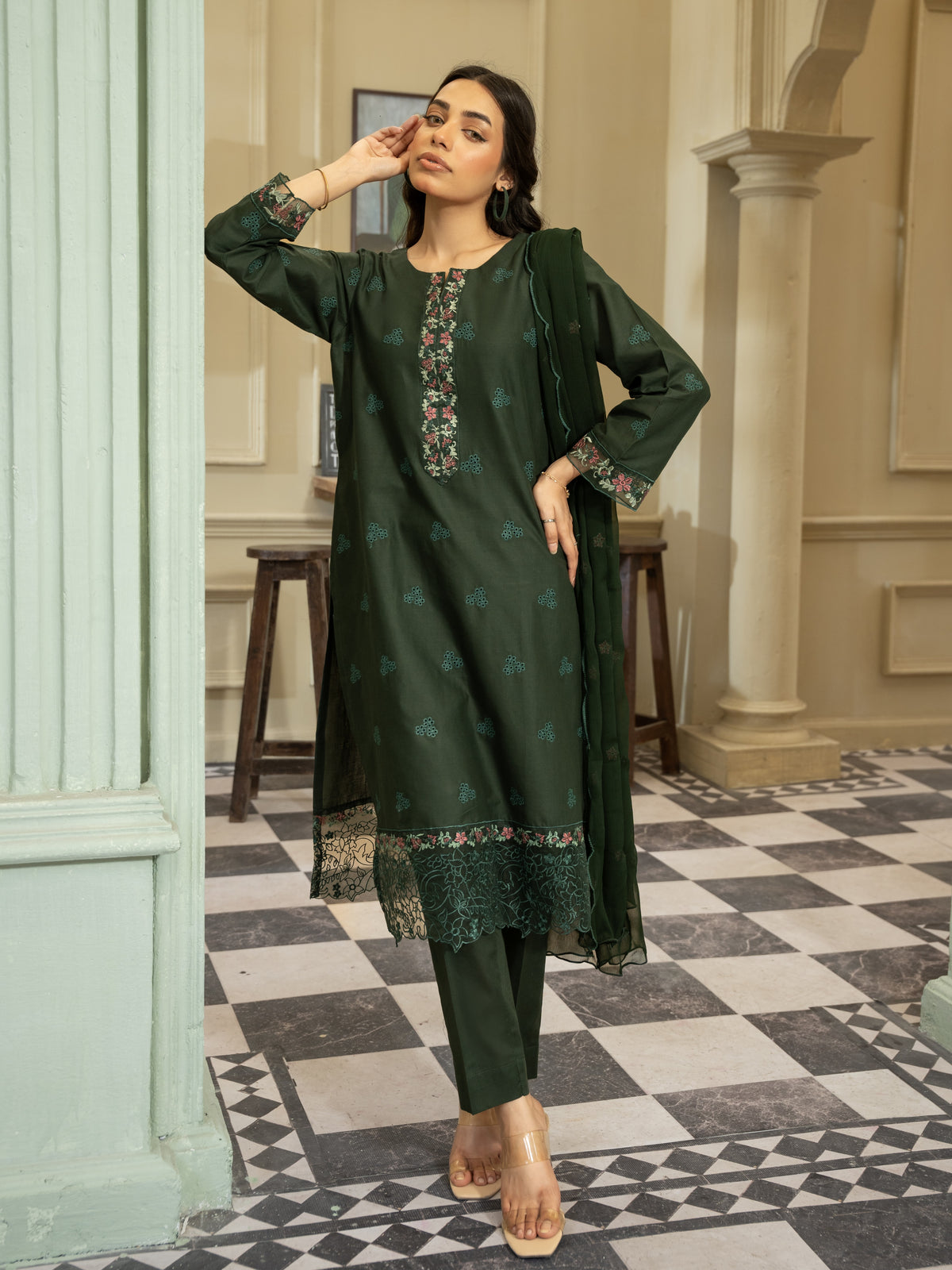 Emerald Green Embroidered Lawn 3pc Suit