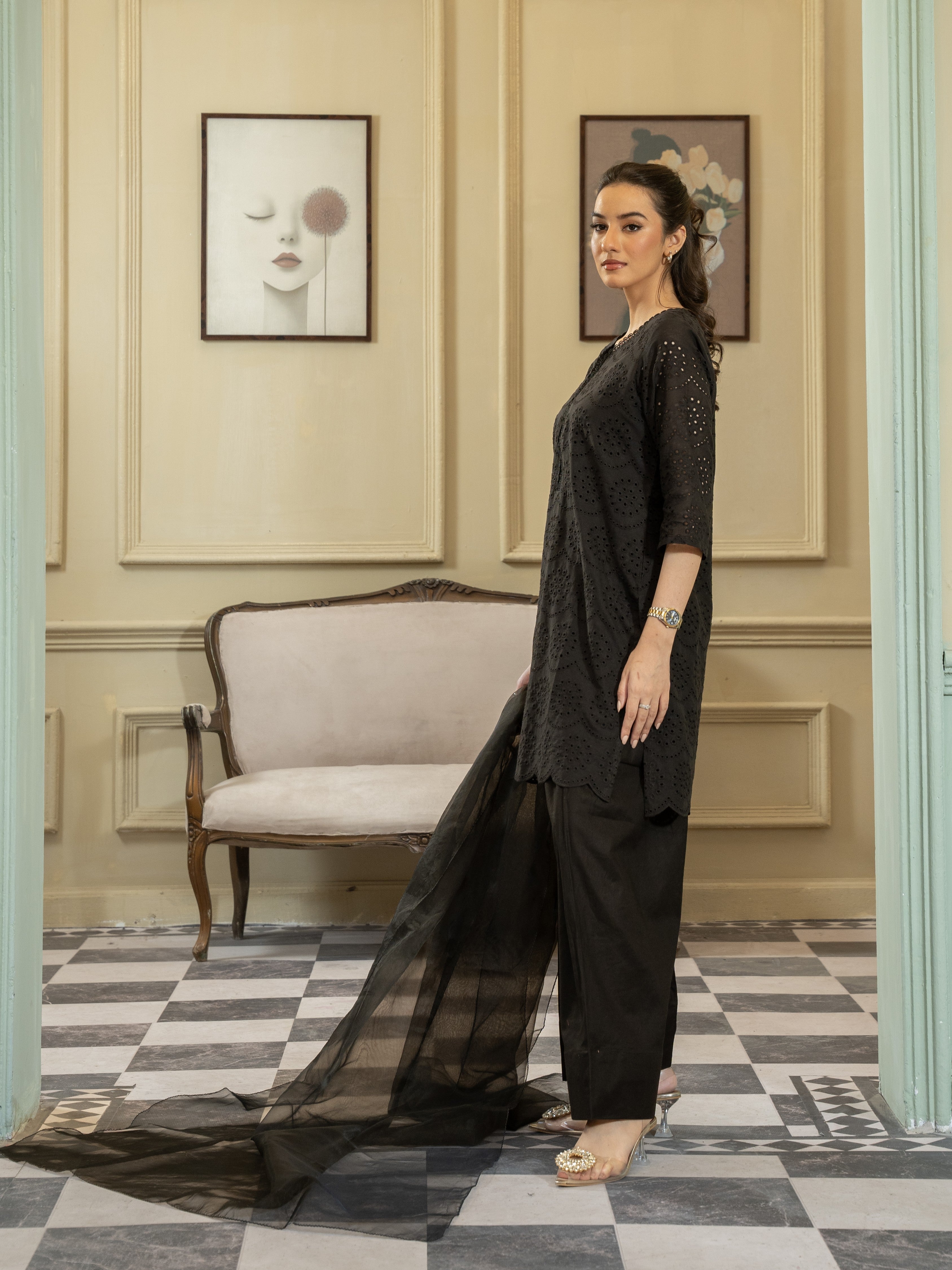 Chikankari Farshi Shalwar 3pc Suit-Black
