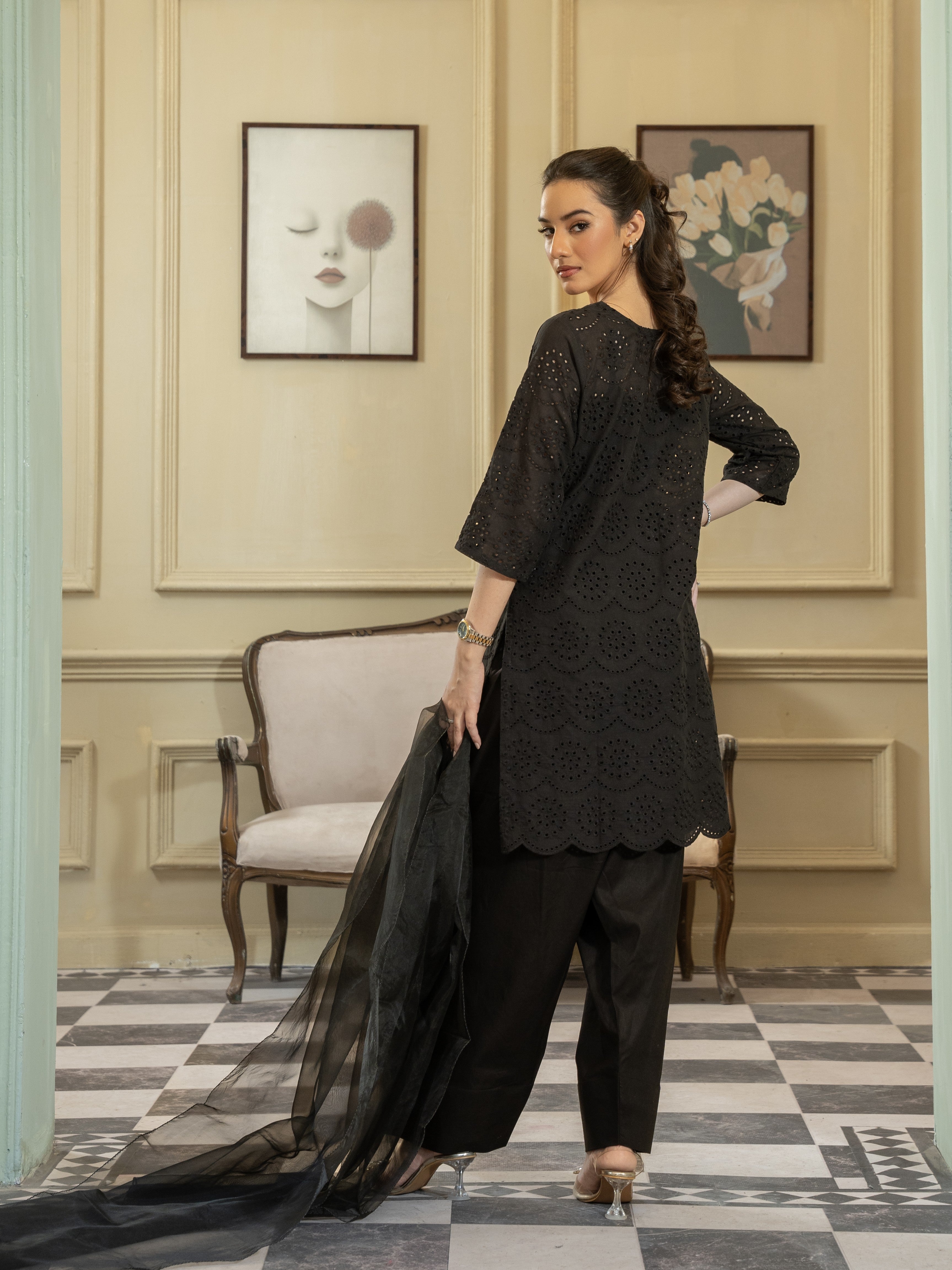 Chikankari Farshi Shalwar 3pc Suit-Black
