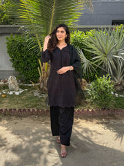 Farshi Chikankari-Black